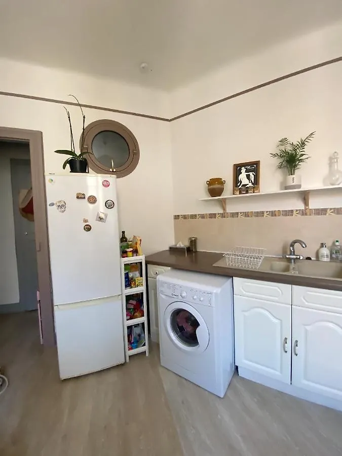 Logement Hyper Centre Et Pres De La Plage 1Er Etage Biarritz Apartment